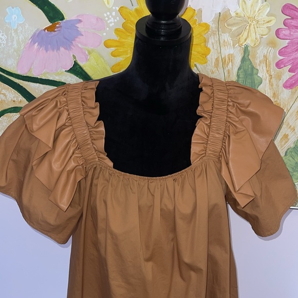 Fall Flutter Sleeve Top - Picture 5 of 8